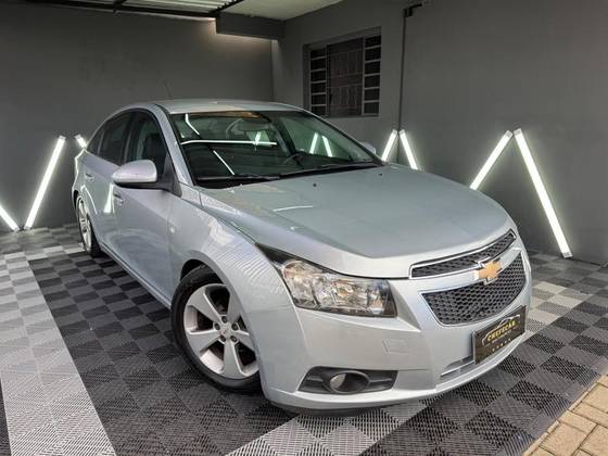 CHEVROLET CRUZE 1.8 LT 16V FLEX 4P MANUAL CHEVROLET CRUZE 1.8 LT 16V FLEX 4P MANUAL